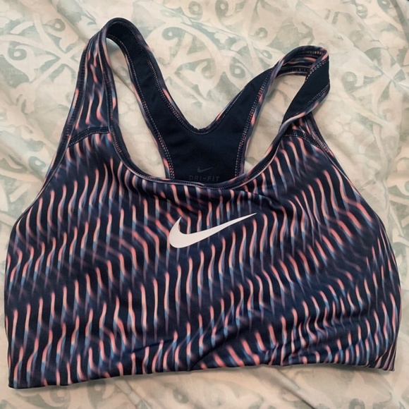 Nike Other - Zig Zag Nike Classic Swoosh Sports Bra